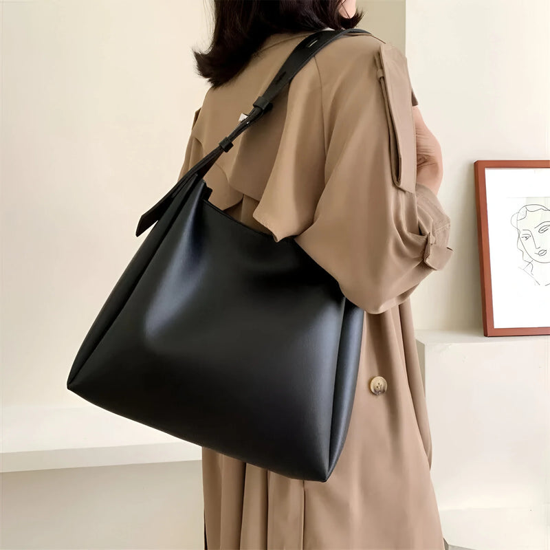 Women's Large Capacity Shoulder Leather Handbag