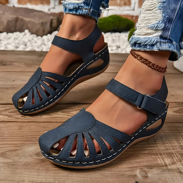 Women's Comfortable Closed-Toe Sandals