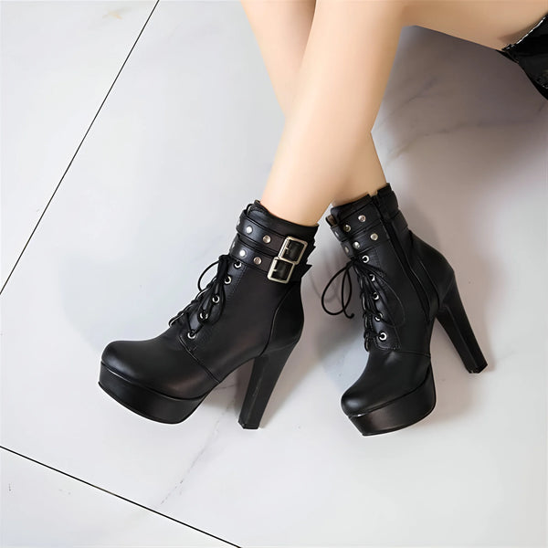 Women’s Black Matte Lace-Up Ankle Boots