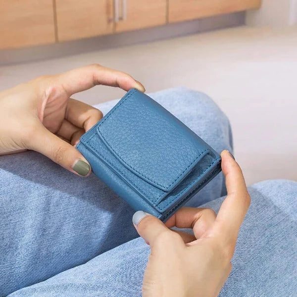 EliteSafe™ - Women's Mini RFID Leather Wallet